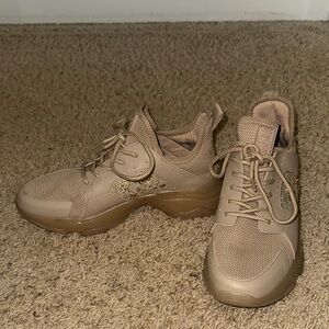 Steve Madden Tan Women's Sneakers